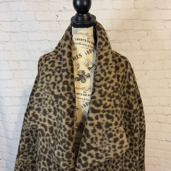 Helene Berman X Anthropologie Faux Feather Leopard Jacket size 6 - Picture 3 of 10